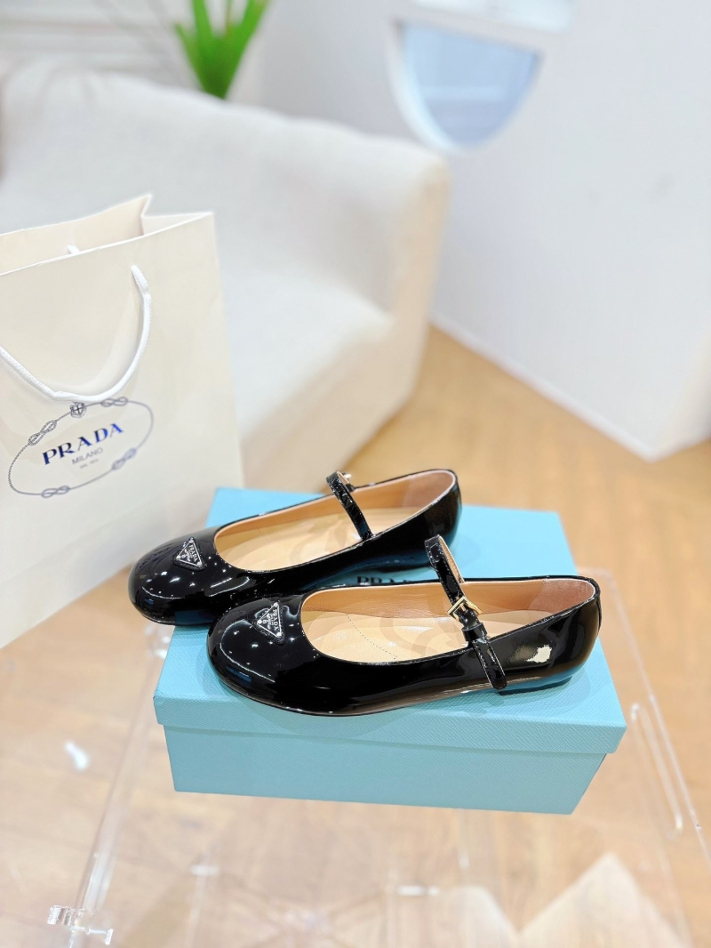 Prada flat shoes